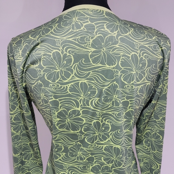 Patagonia Womens Capilene Hawaiian Floral Long Sleeve Shirt Med Green Gorpcore - Picture 7 of 9